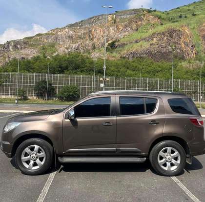 CHEVROLET-TRAILBLAZER-2012