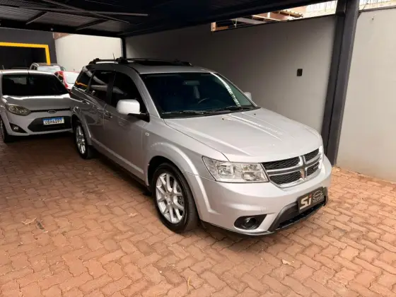 DODGE JOURNEY 3.6 RT V6 GASOLINA 4P AUTOMÁTICO