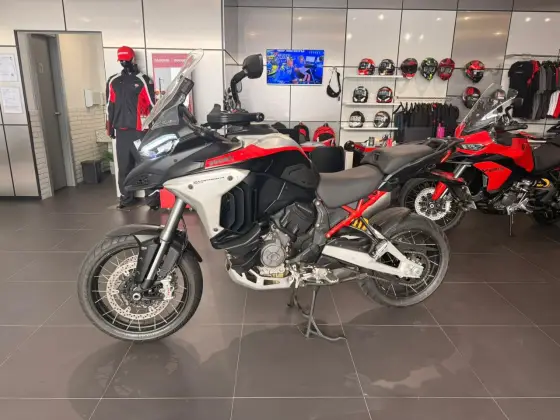 DUCATI MULTISTRADA 1200 V4 RALLY ADVENTURE 