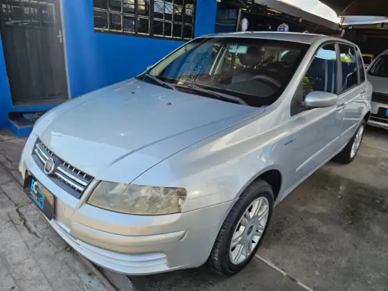 FIAT STILO 1.8 MPI CONNECT 16V GASOLINA 4P MANUAL FIAT STILO 1.8 MPI CONNECT 16V GASOLINA 4P MANUAL