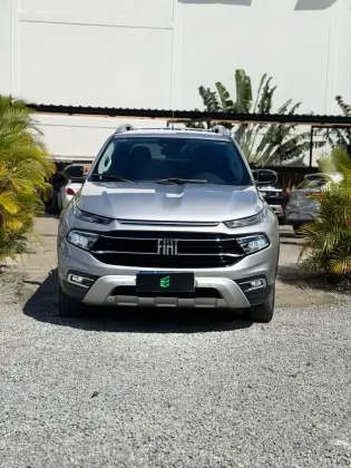 FIAT TORO 1.3 TURBO 270 FLEX VOLCANO AT6 FIAT TORO 1.3 TURBO 270 FLEX VOLCANO AT6