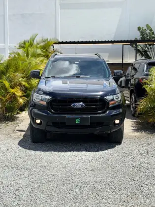 FORD RANGER 2.2 XLS 4X2 CD 16V DIESEL 4P AUTOMÁTICO