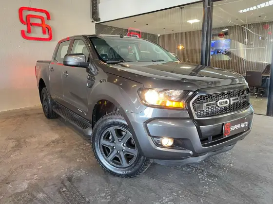 FORD RANGER 2.2 XLS 4X4 CD 16V DIESEL 4P AUTOMÁTICO
