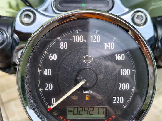 HARLEY-DAVIDSON-SPORTSTER 1200 CUSTOM CA LIMITED HARLEY-DAVIDSON-SPORTSTER 1200 CUSTOM CA LIMITED-2015