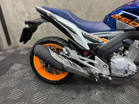 HONDA-CB TWISTER ABS HONDA-CB TWISTER ABS-2020