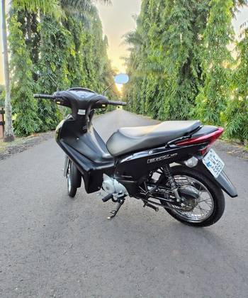 HONDA BIZ 125 ES 