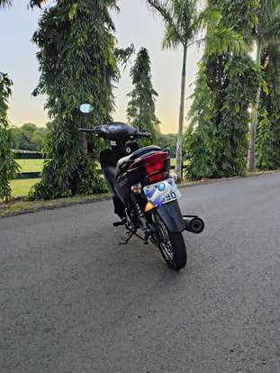 HONDA-BIZ 125 ES-2013
