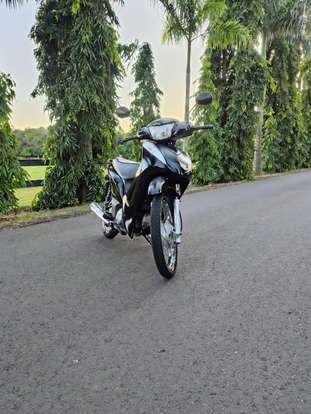 HONDA-BIZ 125 ES HONDA-BIZ 125 ES-2013
