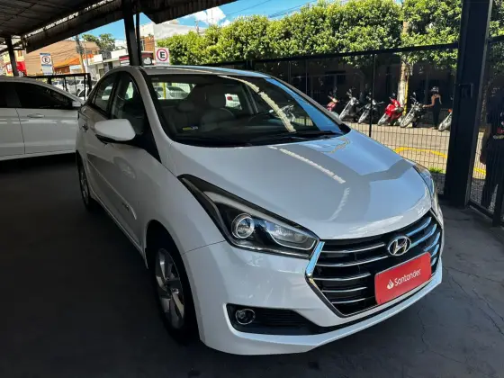 HYUNDAI HB20S 1.6 PREMIUM 16V FLEX 4P AUTOMÁTICO