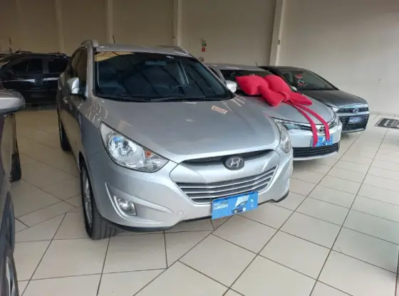 HYUNDAI IX35 2.0 MPFI GLS 16V FLEX 4P AUTOMÁTICO HYUNDAI IX35 2.0 MPFI GLS 16V FLEX 4P AUTOMÁTICO