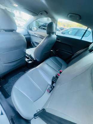HYUNDAI-HB20S-2014
