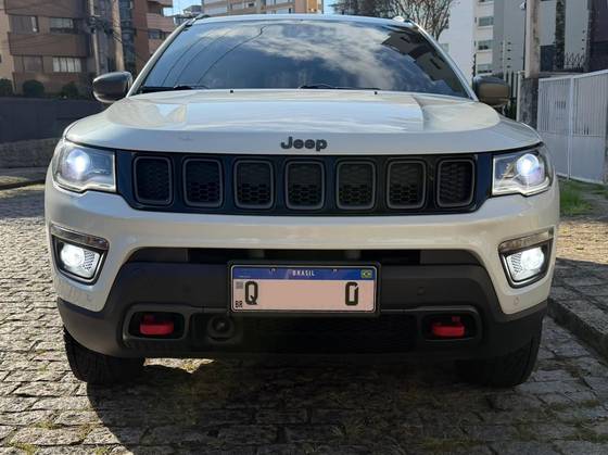 JEEP COMPASS 2.0 16V DIESEL TRAILHAWK 4X4 AUTOMÁTICO