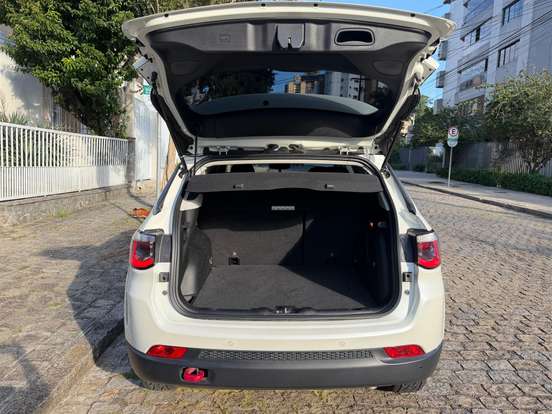 JEEP-COMPASS-2.0 16V DIESEL TRAILHAWK 4X4 AUTOMÁTICO JEEP-COMPASS-2017