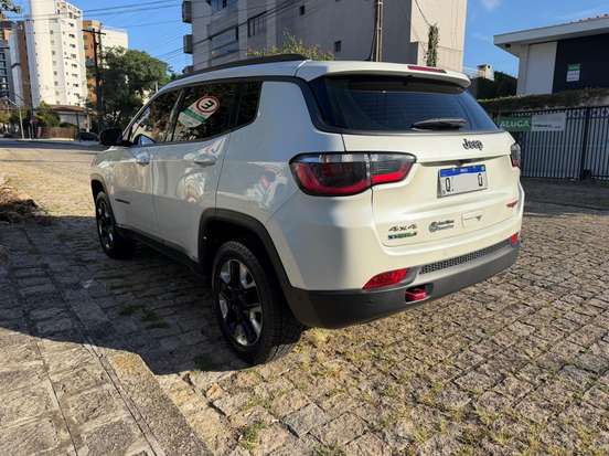 JEEP-COMPASS-2.0 16V DIESEL TRAILHAWK 4X4 AUTOMÁTICO JEEP-COMPASS-2017