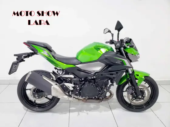 KAWASAKI Z500 