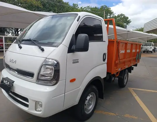 KIA BONGO 2.5 TD DIESEL STD CS 4x4 MANUAL