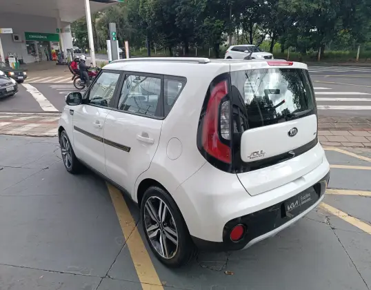 KIA SOUL 1.6 EX 16V FLEX 4P AUTOMÁTICO