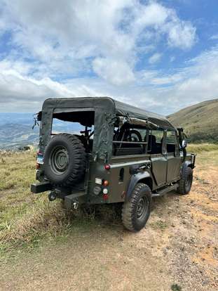 LAND ROVER-DEFENDER-2.5 CSW 110 4X4 TURBO DIESEL 4P MANUAL LAND ROVER-DEFENDER-2004