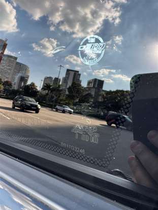 LAND ROVER-DISCOVERY SPORT-2017
