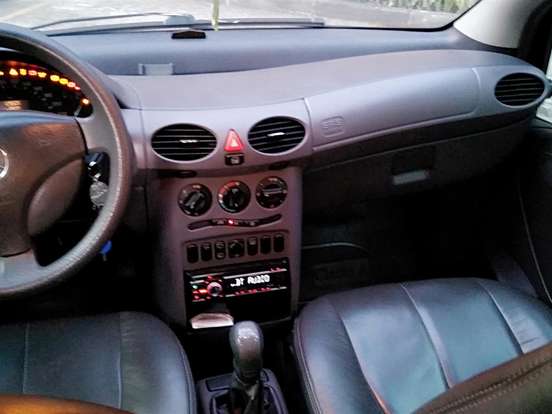 MERCEDES-BENZ-CLASSE A-1.6 160 CLASSIC GASOLINA 4P MANUAL MERCEDES-BENZ-CLASSE A-2005