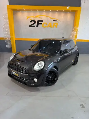 MINI COOPER 2.0 JOHN COOPER WORKS 16V TURBO GASOLINA 2P AUTOMATICO