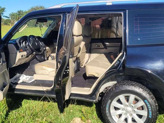 MITSUBISHI-PAJERO FULL-3.2 HPE 4X4 16V TURBO INTERCOOLER DIESEL 4P AUTOMÁTICO MITSUBISHI-PAJERO FULL-2010