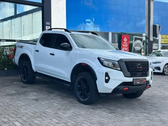 NISSAN-FRONTIER-2023