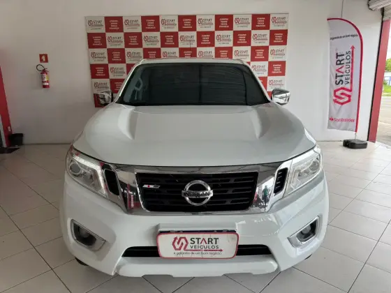 NISSAN FRONTIER 2.3 16V TURBO DIESEL XE CD 4X4 AUTOMÁTICO