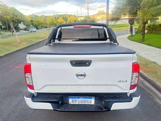 NISSAN-FRONTIER-2022