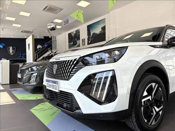 PEUGEOT 2008 1.0 TURBO 200 HYBRID GT CVT