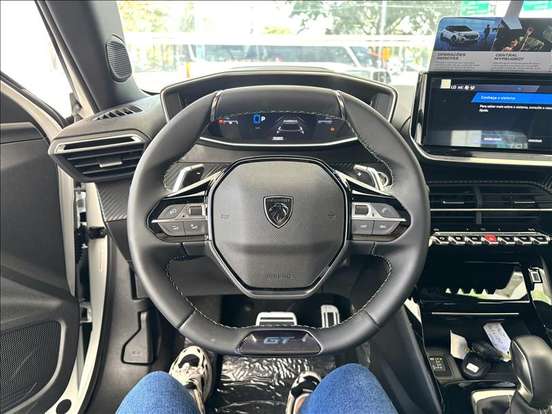 PEUGEOT-2008-2025