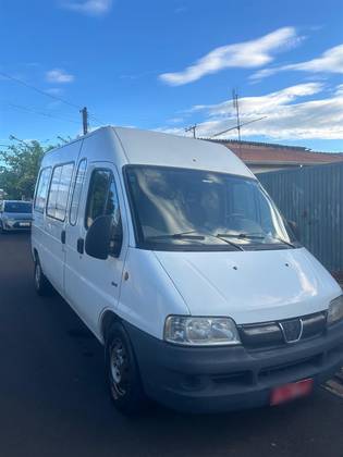 PEUGEOT BOXER 2.3 HDI 350 FURGÃO LONGO TETO ELEVADO VIDRADO 8V DIESEL 3P MANUAL