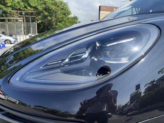 PORSCHE-MACAN-2025