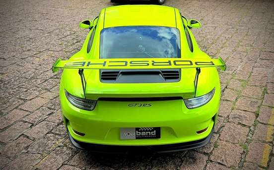 PORSCHE-911-2016