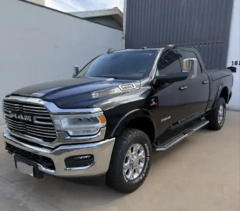 RAM 2500 6.7 I6 TURBO DIESEL LARAMIE CD 4X4 AUTOMÁTICO