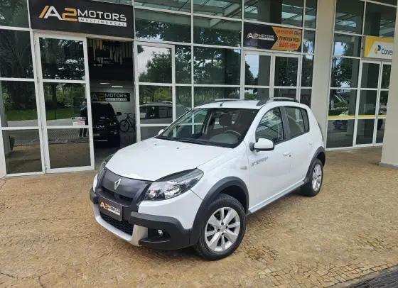 RENAULT SANDERO 1.6 STEPWAY 16V FLEX 4P AUTOMÁTICO RENAULT SANDERO 1.6 STEPWAY 16V FLEX 4P AUTOMÁTICO