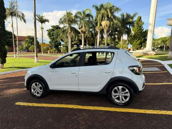 RENAULT-SANDERO-1.6 16V SCE FLEX STEPWAY DYNAMIQUE MANUAL RENAULT-SANDERO-2019