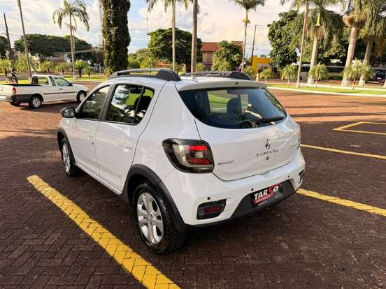 RENAULT-SANDERO-1.6 16V SCE FLEX STEPWAY DYNAMIQUE MANUAL RENAULT-SANDERO-2019