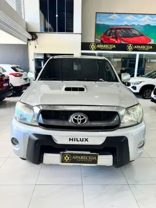 TOYOTA-HILUX-2009