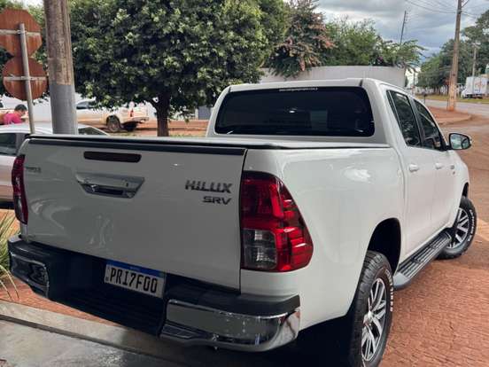 TOYOTA-HILUX-2.7 SRV 4X2 CD 16V FLEX 4P AUTOMÁTICO TOYOTA-HILUX-2016