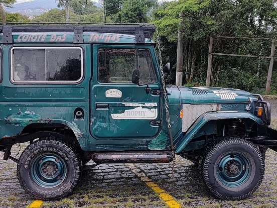 TOYOTA-BANDEIRANTE-4.0 OJ55LP-BL3 4X4 CS DIESEL 2P MANUAL TOYOTA-BANDEIRANTE-1979