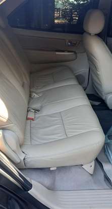 TOYOTA-HILUX SW4-2006