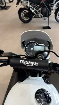 TRIUMPH-SCRAMBLER 400 XC-2026