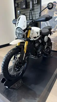 TRIUMPH-SCRAMBLER 400 XC-2026