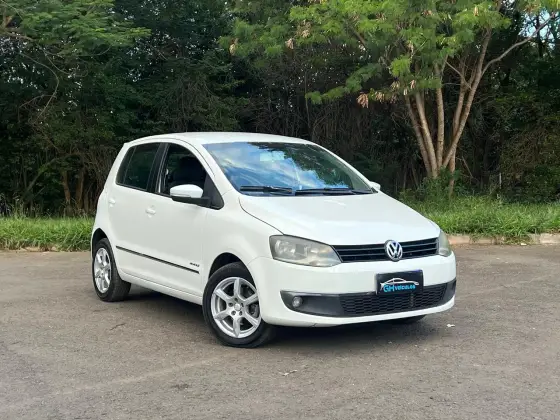 VOLKSWAGEN FOX 1.6 MI HIGHLINE 8V FLEX 4P MANUAL