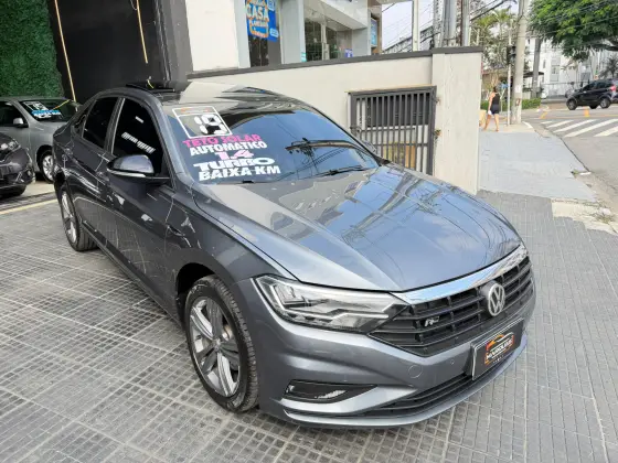 VOLKSWAGEN JETTA 1.4 250 TSI TOTAL FLEX R-LINE TIPTRONIC VOLKSWAGEN JETTA 1.4 250 TSI TOTAL FLEX R-LINE TIPTRONIC
