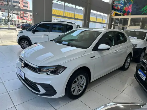 VOLKSWAGEN POLO 1.0 170 TSI COMFORTLINE AUTOMÁTICO VOLKSWAGEN POLO 1.0 170 TSI COMFORTLINE AUTOMÁTICO