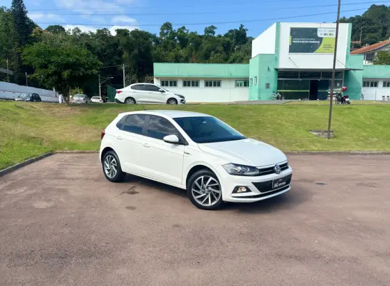 VOLKSWAGEN POLO 1.0 200 TSI HIGHLINE AUTOMÁTICO