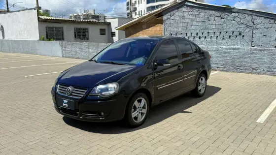 VOLKSWAGEN POLO SEDAN 1.6 MI 8V FLEX 4P MANUAL VOLKSWAGEN POLO SEDAN 1.6 MI 8V FLEX 4P MANUAL