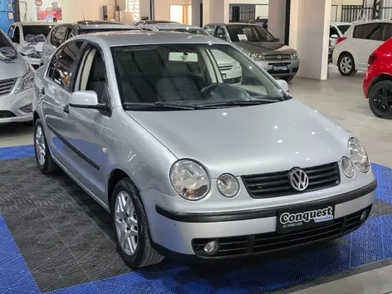 VOLKSWAGEN POLO SEDAN 2.0 MI 8V GASOLINA 4P MANUAL VOLKSWAGEN POLO SEDAN 2.0 MI 8V GASOLINA 4P MANUAL